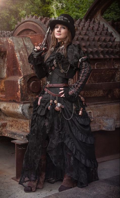 Steam Punk Witch, Steampunk Witch Costume, Steam Punk Costume Women, Steampunk Costumes Women, Neo Victorian Fashion, Steampunk Costume Women, Victorian Steampunk Aesthetic, Steampunk Womens Fashion, Steam Punk Aesthetic