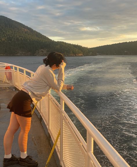 how blessed are we 🌎☮️ British Columbia Aesthetic, Sunrise Photo Ideas, Summer Boats, Ocean Boat, Fall Outfit Ideas, Insta Inspo, Fall Aesthetic, Photo Inspo, Fall Outfit