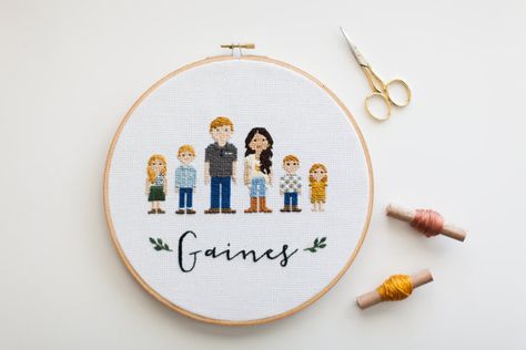 4-6 Figure Custom Family Portrait  Cross Stitch Finished Embroidery Family, Embroidery Portrait, Portrait Cross Stitch, Portrait Embroidery, Embroidery Hoop Crafts, Embroidered Portrait, Embroidery Hoop Wall Art, Custom Cross, Contemporary Embroidery