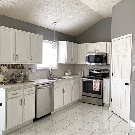 Light Grey Walls White Cabinets, Grey Wall White Cabinets, White Cabinets Kitchen Grey Walls, White Kitchen Cabinets With Grey Walls, Gray Wall White Cabinet Kitchen, Grey Walls With White Cabinets, Grey Walls White Cabinets Kitchen, Grey Walls Kitchen Ideas, White Kitchen Grey Walls