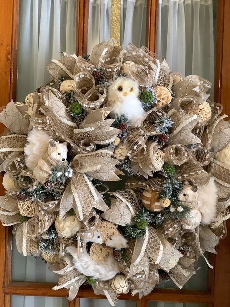 Woodland Theme Wreath, Christmas Owl Wreath, Woodland Wreath, Owl Wreath, Adorable Owls, Owl Wreaths, Winter Owl, Small Owl, Snow Owl