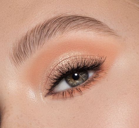 Spring Eye Makeup, Rosa Make-up, Soft Make-up, Purple Makeup Looks, Shiny Makeup, Halloween Make-up Looks, Kendall Jenner Makeup, Summer Eye Makeup, Sunset Makeup