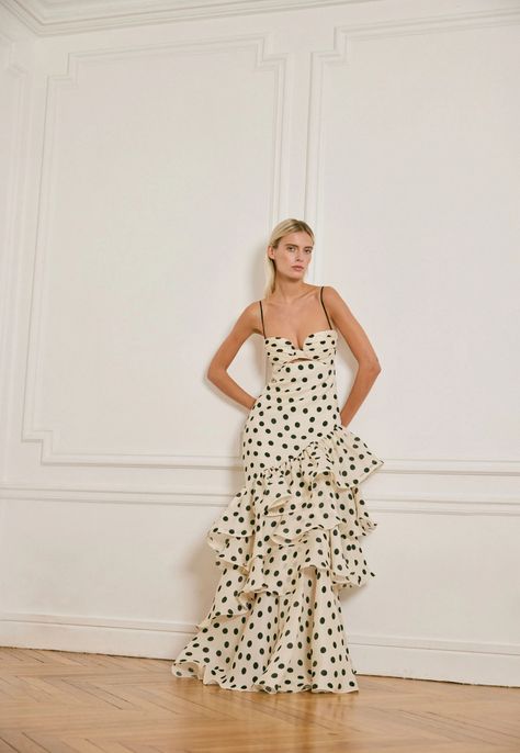 Johanna Ortiz Dresses, Spring Maxi Dress, Johanna Ortiz, Grad Dresses, Spring Summer Dress, Polka Dot Pattern, Custom Dresses, Looks Style, Beautiful Gowns