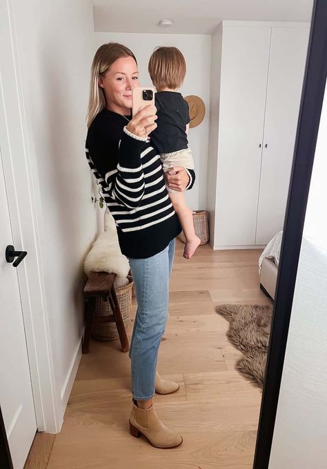 Mom Outfit Fall 2023, Tired Mom Outfit, Trendy Overalls, Chic Style Inspiration, Casual Mom Style, 2023 Outfits, Thanksgiving Outfit Ideas, Cute Thanksgiving Outfits, Thanksgiving Outfit Women