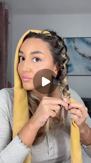 How To Curl Your Hair With A Scarf, Curl Hair With Scarf, Curls With Scarf, Scarf Curls Overnight, Scarf Curls, Hair Scarf Tutorial, Head Scarf Tutorial, Heartless Curls, Intricate Hairstyles