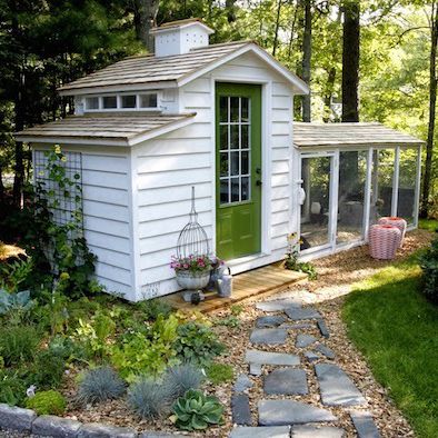 Building a Dream Chicken Coop                                                                                                                                                                                 More Cute Chicken Coops, Portable Chicken Coop, Chicken Coup, Chicken Tractors, Coop Ideas, Chicken Tractor, Coop Design, Best Chicken Coop, Chicken Coop Designs