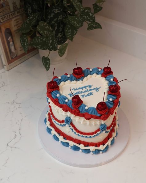 4th of July birthday 🇺🇸🎂 - Cake Details - Size: Standard 7” (2 layers) Add-ons: Red glitter maraschino cherries (edible) + pearls (edible) Red And Blue Birthday Cake, 4 Of July Cakes Ideas, 4th Of July Sheet Cake, July 4 Cake, Patriotic Cake Ideas, 4th Of July Birthday Cake, 4th July Cake, Red White Blue Cake, Red White And Blue Cake