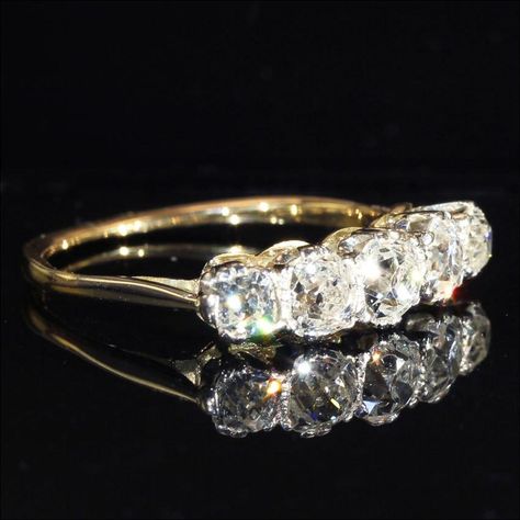 5 Stone Diamond Ring, Luxury Diamond Rings, Cheap Diamond Rings, Stunning Diamond Rings, Stone Diamond Ring, Top 10 Engagement Rings, Dream Engagement Rings, Womens Engagement Rings, Antique Rings