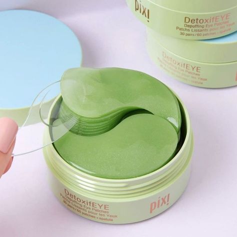 #beautyproducts #skincare #skincareroutine #beautyskincare #face #faceskincare #feelgood #beautycareproducts #facecream #bodycare #affiliate Alat Makeup, Pixi Beauty, Under Eye Puffiness, Eye Patches, Pretty Skin Care, Pretty Skin, Puffy Eyes, Save The Day, Beauty Skin Care Routine