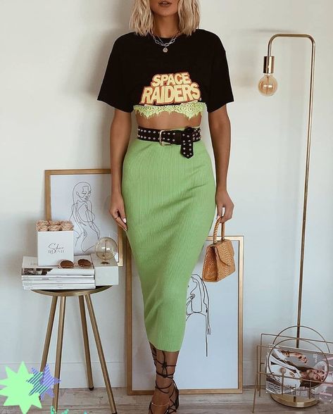 Pastel Outfit, Knit Midi Skirt, Empire Style, Yellow Lace, Top Summer, Knit Midi, Green Skirt, Edgy Outfits, Fashion Mode