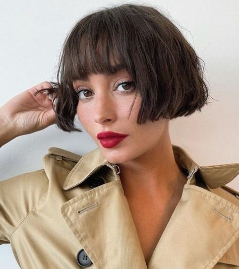 Ear Length Hair: Styling Tips for Your Perfect Cut 6 Ear Length Hair, Short French Bob, Hair Styling Tips, Heart Shaped Face, Asymmetrical Pixie Cuts, Short Bob Styles, Short French, French Bob, Edgy Pixie Cuts