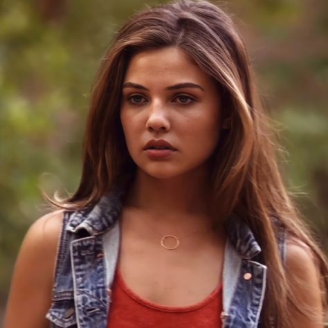 Danielle Campbell The Originals, Davina Claire, Danielle Campbell, The Vampire Diaries, Vampire Diaries The Originals, Nina Dobrev, Girls Dpz, The Vampire, Blonde Girl