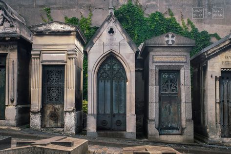 Mausoleums of Montmartre | The Montmartre Cemetery was opene… | Flickr Mausoleum Aesthetic, Gothic Mausoleum, Montmartre Cemetery, Family Crypt, Hollywood Cemetery, New Orleans Cemeteries, The Graveyard Book, Highgate Cemetery, Halloween Graveyard