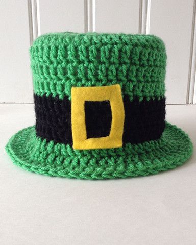 Leprechaun Hat Toilet Paper Roll Cover free crochet pattern - Free St. Patrick's Day Crochet Patterns - The Lavender Chair Crochet Toilet Roll Cover, Minecraft Crochet, St Patricks Day Hat, Wooden Crochet Hooks, Hat Patterns Free, Leprechaun Hats, Crocheted Hat, St Patrick's Day Crafts, Holiday Crochet