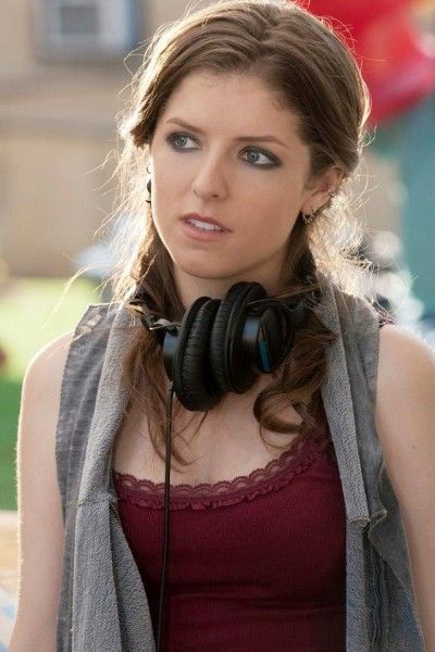 Anna Kendrick naked | Anna Kendrick Talks PITCH PERFECT, Singing Live on Set, Interacting ... Pitch Perfect Outfits, Anna Kendrick Pitch Perfect, Anne Kendrick, Pitch Perfect Movie, Pitch Perfect 1, Pitch Perfect 2012, Jewel Staite, Collateral Beauty, Teresa Palmer