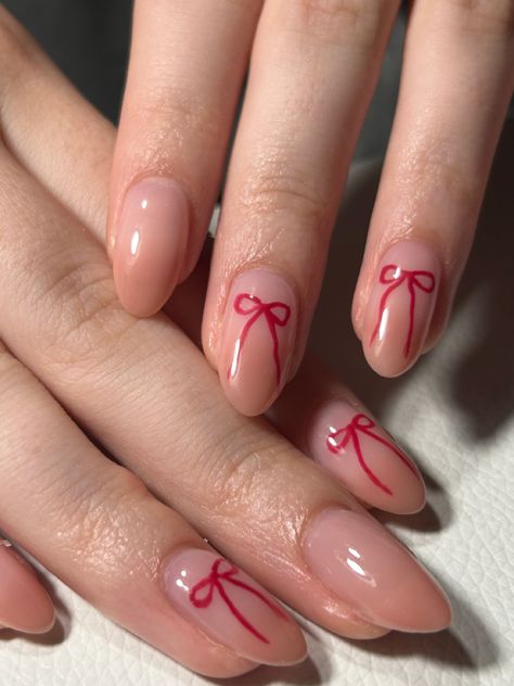 Nail Design Not Acrylic, Nail Art Designs Coquette, Ribbon Nails Aesthetic, Ribbon Nails Art, Pink Nails With Red Bow, Very Simple Nail Ideas, Nails Ribbon Design, Cute Nail Art Simple, Bow Nail Tutorial