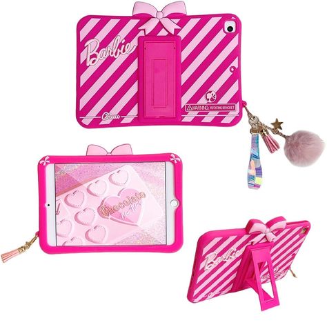 Barbie Stand, Cartoon Kawaii, Barbie Theme, Car Key Ring, Barbie Accessories, Barbie Collection, Everything Pink, Valentines Jewelry, Barbie World