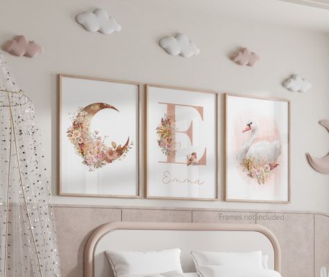 Swan nursery decor