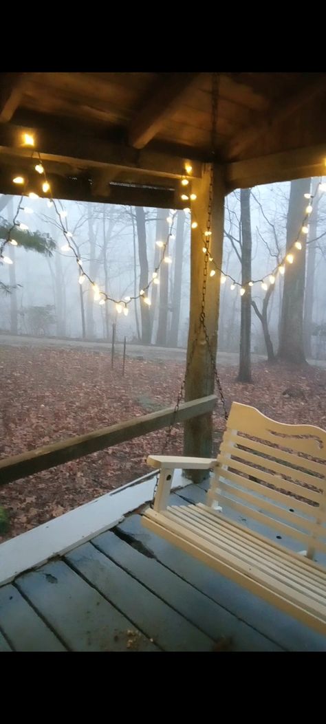 Tennessee mountain Tennessee House Aesthetic, Tennessee Living Country, Houses In Tennessee, Tennessee Cabin Aesthetic, Tennessee Aesthetic, Tennessee Living, Signal Mountain Tennessee, Foggy Night, Tennessee House