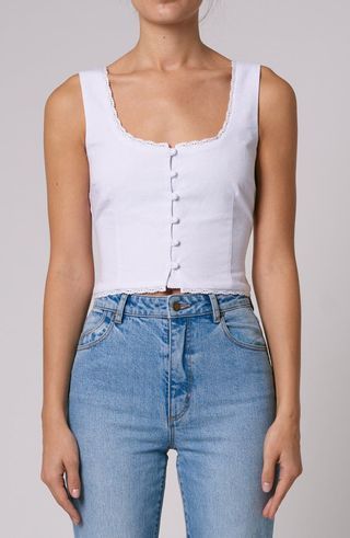 The Pretty, Affordable Shirt Trend European Women Love Is All Over the Internet Button Up Sleeveless Top, Button Top Outfit, Vietnam Tailor, Linen Bustier, Crop Top Sewing Pattern, Rollas Jeans, Square Neck Blouse, Crochet Maxi Skirt, White Linen Top