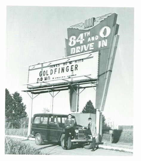 "84th and O" drive in. Drive Inn Movies, Movie Marquee, Outdoor Movie Screen, Drive In Movie Theater, Granite City, Ghost Signs, Lincoln Nebraska, Vintage Neon Signs, Drive In Theater