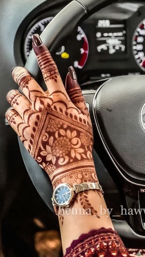 Muslim Mehndi Design, Cars Dp, Ring Mehndi Design, Mehndi Designs For Eid, Beautiful Mehndi Designs, Short Mehndi Design, Front Mehndi Design, Simple Mehendi Designs, Fashion Tiktok