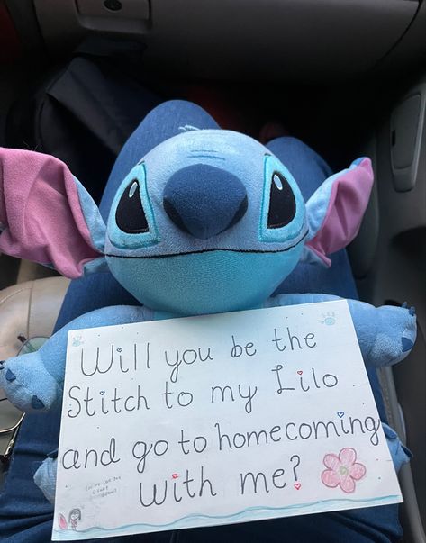 Hoco Proposals Ideas Stitch, Stitch Promposal Ideas, Hoco Proposals Ideas Lilo And Stitch, Lilo And Stitch Promposal, Stitch Promposal, Stitch Hoco Proposal, Bluey Hoco Proposal, Lilo And Stitch Hoco Proposal, Stitch Homecoming Proposal