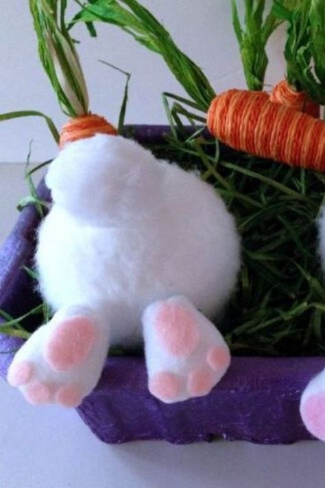 If you love decorating for Easter then you'll love this dollar store easy craft project you can make with your kids. Check out this cute Easter bunny decoration idea. #diy #easter #crafts #kids Dollar Tree Bunny Butts Diy, Bunny Butts Wreaths Diy, Bunny Butts Diy, Bunny Butts Craft, Bunny In A Basket, Bunny Butts, Primitive Spring, Coaster Crafts, Easter Craft Decorations