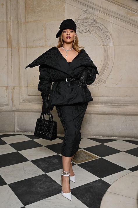 Rihanna Puts Modern Spin on the 'New Look' at Dior Couture Spring 2024 Dior 2024, Rihanna News, Dior New Look, Lady Dior Handbag, Elizabeth Debicki, Cristóbal Balenciaga, Carla Bruni, Maria Grazia Chiuri, Wrap Jacket