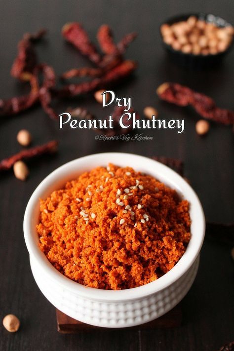 Dry Peanut Chutney (without Garlic) – Ruchi's Veg Kitchen Green Chutney Recipe, Deep Fried Recipes, Vegetarian Platter, Peanut Chutney, Garlic Chutney, Chutney Recipe, Easy Summer Meals, Spicy Peanuts, Roasted Nuts