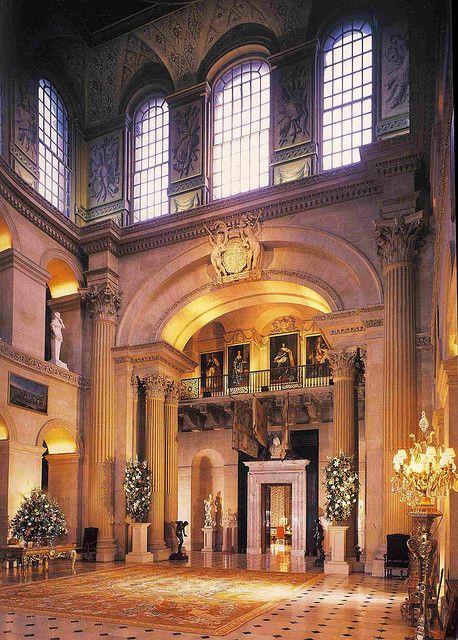 Great Hall of Blenheim Palace, U.K. Mansion Estate, Castle Ideas, Castle Howard, English Architecture, Palace Interior, England Homes, Castle Mansion, English Castles, Blenheim Palace