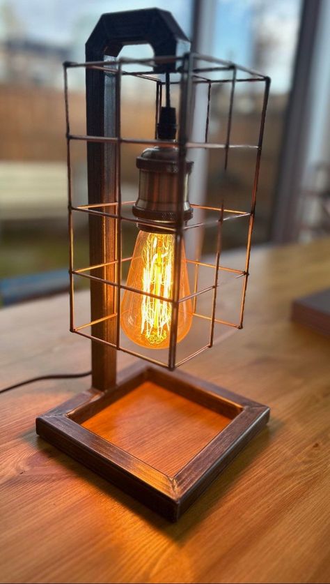 Industrial Wood Decor, Industrial Design Lamp, Industrial Lamp Design, Modern Steel Gate Design, Table Lamp Diy, Diy Table Lamp, Unique Table Lamp, Wood Lamp Design, Steel Gate Design