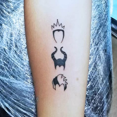 Bff Tattoos Disney, Disney Villian Tattoo Ideas, Disney Villains Tattoos Ideas, Disney Villain Tattoo Ideas, Disney Arm Tattoos For Women, Disney Theme Tattoos, Disney Bff Tattoos, Cute Small Disney Tattoos, Little Disney Tattoos