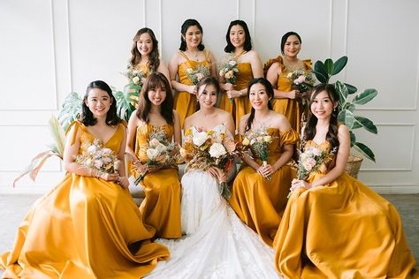 10 Colorful Intimate Weddings | Philippines Wedding Blog Tropical Wedding Color Palette, Colorful Wedding Ideas, Mustard Yellow Wedding, Marigold Wedding, Colorful Weddings, Filipino Wedding, Yellow Wedding Theme, Pallet Wedding, Colors Of Autumn