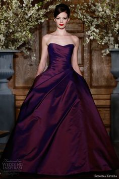 romona keveza fall 2013 ready to wear amethyst silk shantung taffeta gown Taffeta Gown, Romona Keveza, Wedding Inspirasi, Opera Gloves, Fantasy Dresses, Fashion Gowns, Lavender Dresses, Red Gowns, Gorgeous Gowns