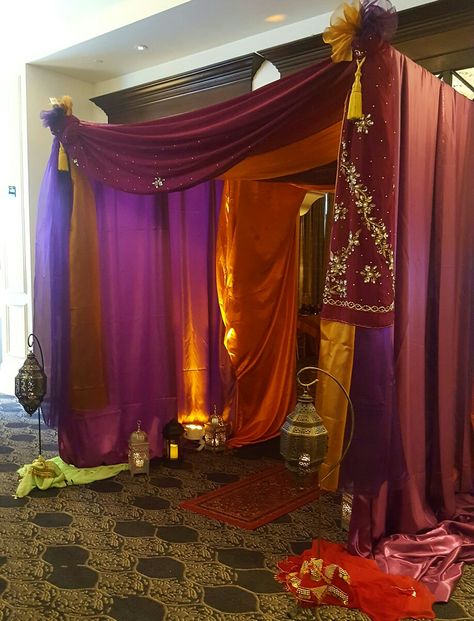 Arabian Nights Homecoming Theme, Arabian Nights Prom, Aladdin Theme, School Dance Themes, Aladdin Jr, Arabian Theme, Arabian Nights Theme, Spa Day Party, Homecoming Themes