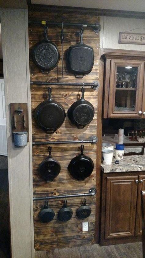 Geek Home Decor, Rustic Kitchen Cabinets, Farmhouse Kitchen Remodel, White Kitchen Remodeling, Small Remodel, Rustic Kitchen Design, Diy Kitchen Storage, Kitchen Remodel Before And After, Rustic Kitchen Decor