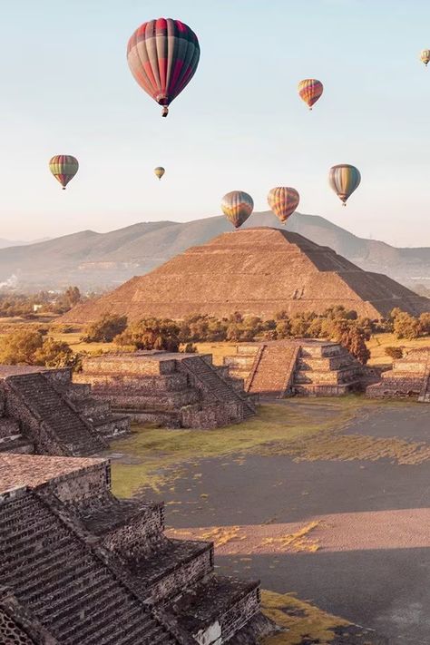 Mexico City - BEFORE BOOKING, PLEASE ASK FOR AVAILABILITY  CONTACT US:  IG :@teotours_mx, TeoToursMX    Enjoy a safe balloon ride experience!!  Capture beautiful panoramic photographs of the spectacular Teotihuacan pyramids at sunrise.     Complete  experience costs $3,500 MXN (215 USD)   Reservation through Airbnb app  $500 MXN (30 USD)   To be paid $3000 MXN ($185 USD)  Ask about our discounts for groups, from 3 people.    ITINERARY:    5:30 am Pick up at your accommodation in Mexico City (Condesa, Reforma, Private Flight, Teotihuacan Pyramid, Airbnb App, Private Flights, México City, Archaeological Site, Travel Bugs, Mexico Travel, International Travel