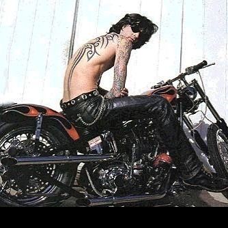 Tommy Lee Motley Crue, Dr Feelgood, Terror Twins, Emo Boyfriend, Vince Neil, Motley Crüe, Bike Photoshoot, Corey Taylor, T Bone