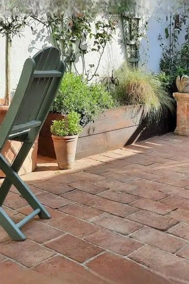 Terracotta Patio, Pale Terracotta, Rectangular Tiles, Terracotta Flooring, Parquet Tiles, Garden Tiles, Terracotta Floor, Patio Tiles, Flooring Projects