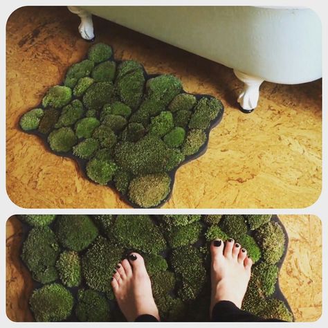 Moss Shower Mats, Diy Bath Mat, Diy Bath Mats, Moss Bath Mat, Plant Bathroom, Bath Mat Diy, Moss Rug, Moss Decor, Bathroom Mat Sets