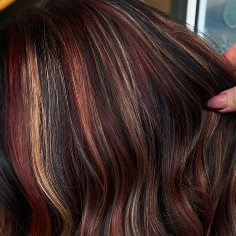 LEHIGH VALLEY HAIR on Instagram: "Our take on calico hair 🤎

#chunkyhighlights #fallhairinspo #lehighvalleyhair #calicohair" Calico Hair Balayage, Calico Hair On Short Hair, Highlight Patterns For Hair, Calico Hair Straight, Peekaboo Calico Hair, Calico Hair Black Women, Calico Hair Peekaboo, Calico Short Hair, Wavy Highlighted Hair