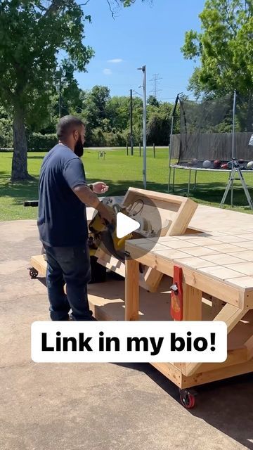 O.P. on Instagram: "For those interested in the plans…. They are ready to go! Top link on my linktree, click the link in my bio!   #diy  #workbench #buildplans  #sparetimefabrication" Diy Workbench Ideas, Shop Setup Ideas, Woodwork Studio, Work Bench Plans, Woodshop Ideas, Workbench Ideas, Workbench Designs, Workbench Plans Diy, Guitar Making