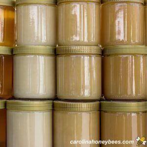 Spun Honey Recipes, How To Flavor Honey, Creamed Honey Recipe, How To Cream Honey, Honey Products, Vanilla Creamed Honey, Home Made Honey Butter, Creamed Honey How To Make, Creamed Honey Flavors