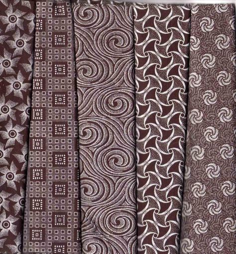 Brown seshoeshoe  Love the second print from the right. Brown Shweshwe Dresses South Africa, Brown Seshweshwe Dresses, Brown Shweshwe Dresses, Brown Shweshwe, Shwe Shwe Fabric, African Room, Headwrap Styles, Shweshwe Dresses, African Textile