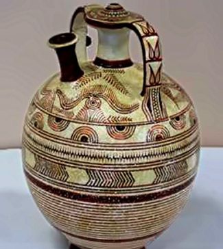 Minoan drinking vessel-325px-364px Minoan Pottery, Minoan Culture, Ishtar Goddess, Minoan Civilization, Pottery Vessels, Greek Designs, Bronze Age Civilization, Minoan Art, Ancient Greek Pottery