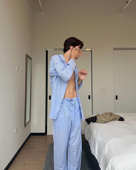 Men Pajamas Aesthetic, Mens Pajamas Aesthetic, Loungewear Aesthetic, Mens Pajama, Mens Aesthetic, Pajamas Aesthetic, Pajama Outfit, Boys Outfits, Sleep Clothes