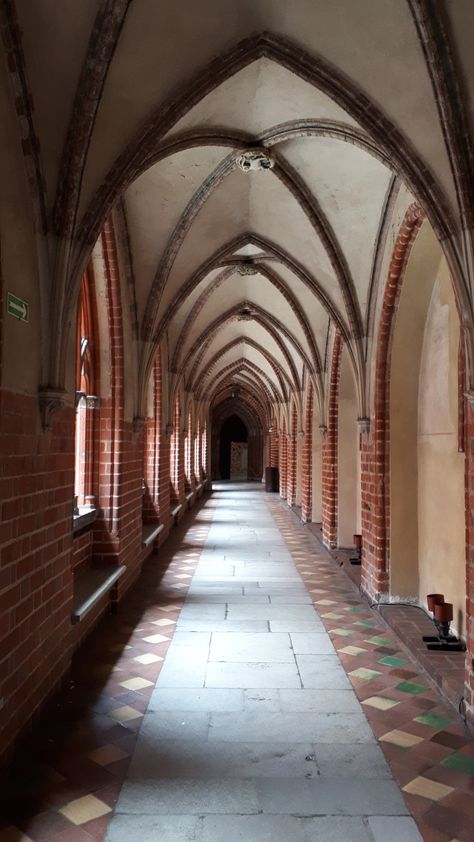 Corridor on dormitory level (14th century).  Malbork High Castle, Poland 14th Century Aesthetic, Dormitory Aesthetic, Castle Corridor, Castle Hallway, Malbork Castle, Art Nouveau Mucha, Castle Window, Covered Walkway, Irish Castles