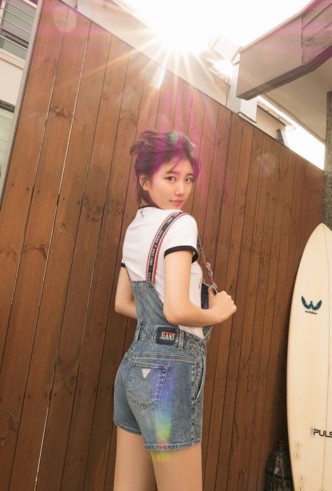 Bae Suzy Girlfriend Material, Miss A Suzy, I Love Cinema, Girlfriend Material, Bae Suzy, The Girlfriends, Korean Actresses, Korean Celebrities, Korean Actress