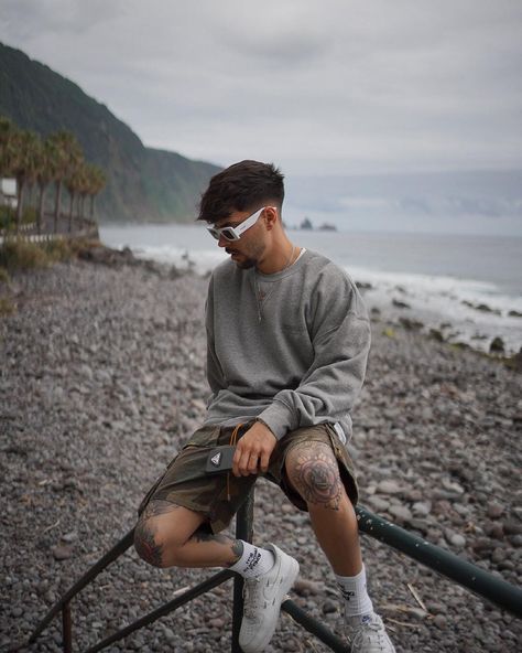 Gon Olivier Outfits, Grey Crewneck Outfit Men, Grey Crewneck Outfit, Air Jordan Dunk Low, Black Crewneck Outfit, Crewneck Outfit Men, Gon Olivier, Jordan Dunk Low, Jordan Dunk